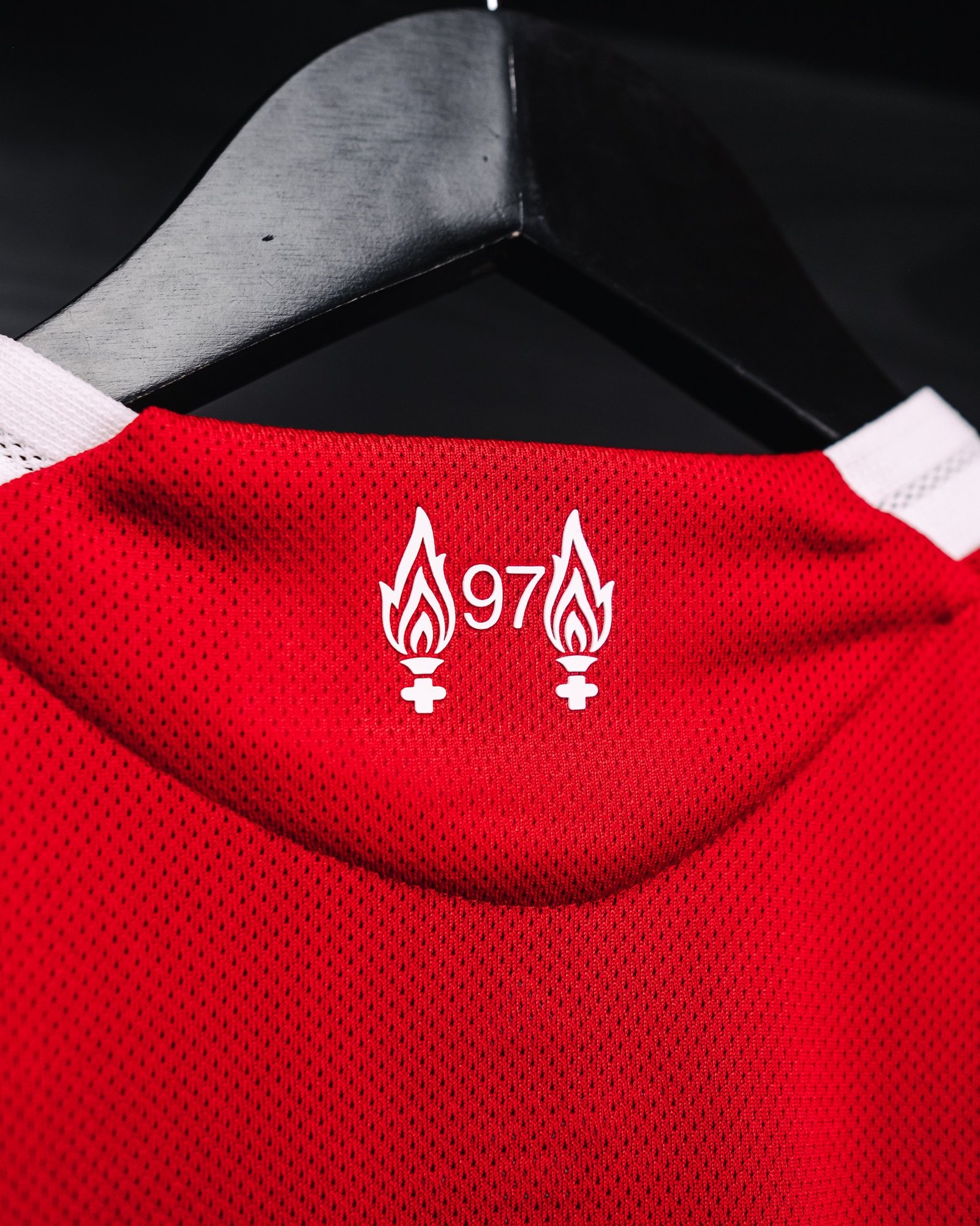 liverpool fc 25/26 home imported thai grade jersey, player edition liverpool fc 25/26 home imported thai grade jersey, player edition