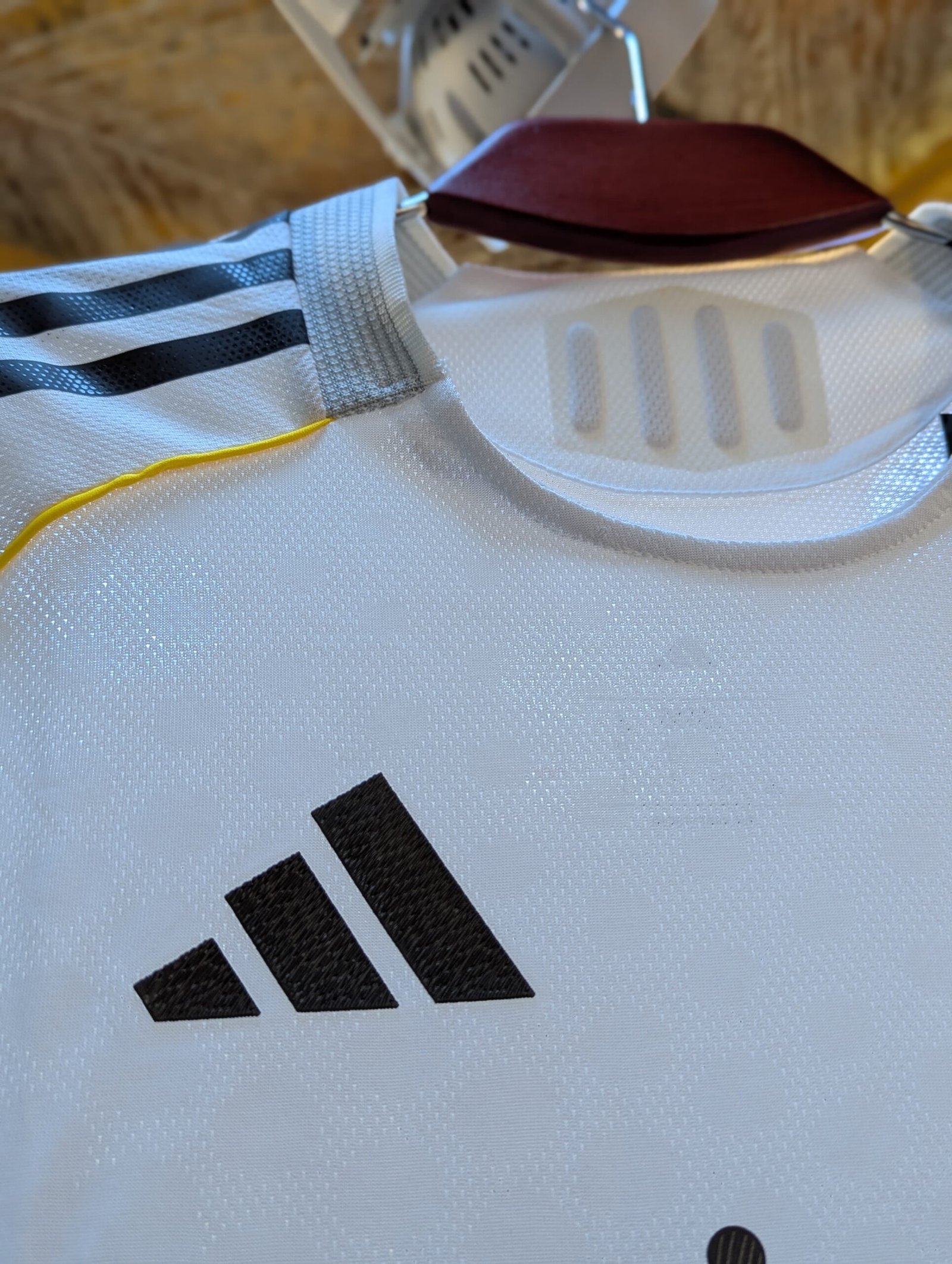 real madrid 25 26 home kit (full sleeve – imported thai grade jersey, player edition real madrid 25 26 home kit (full sleeve – imported thai grade jersey, player edition