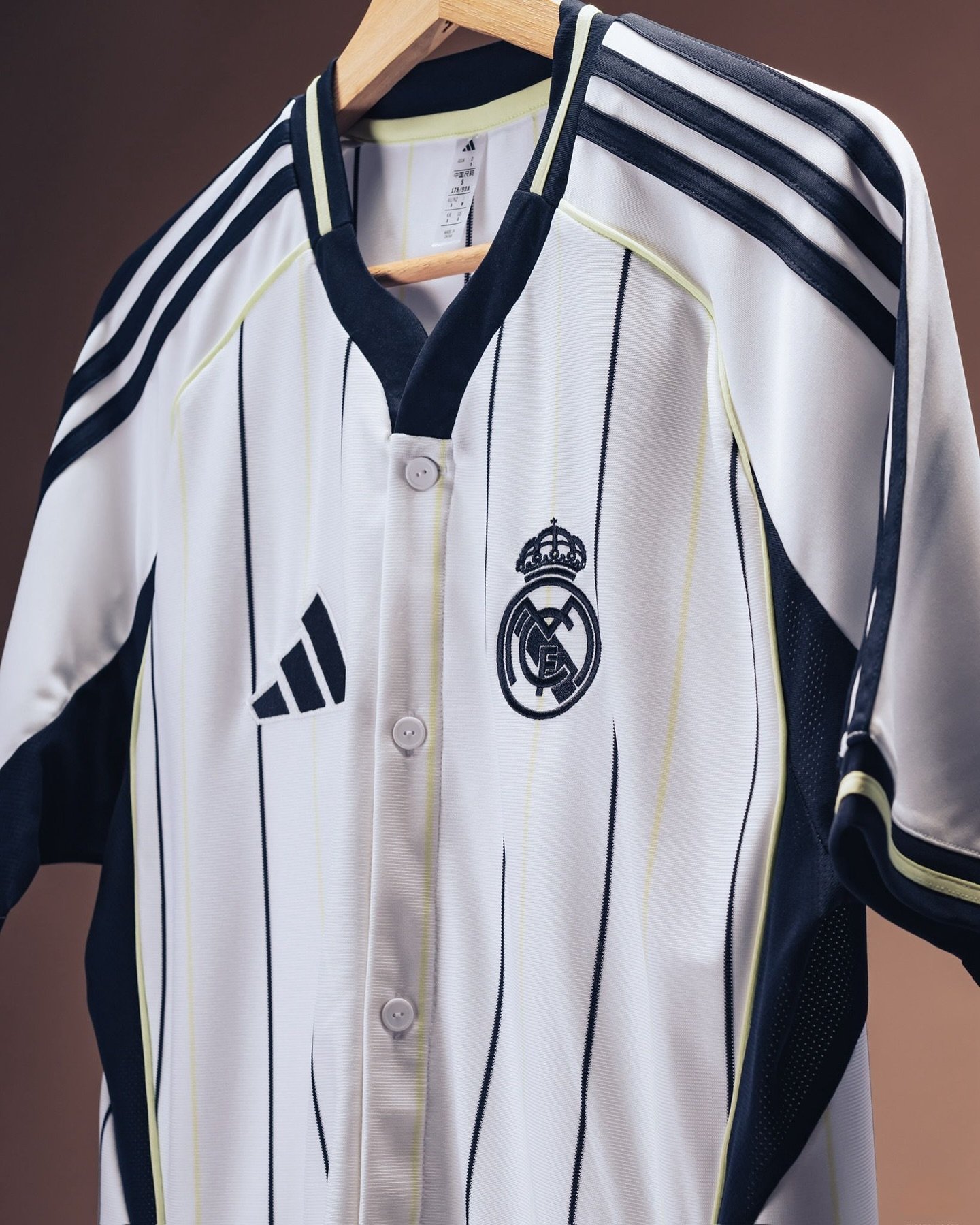 real madrid travel kit – imported quality real madrid travel kit – imported quality