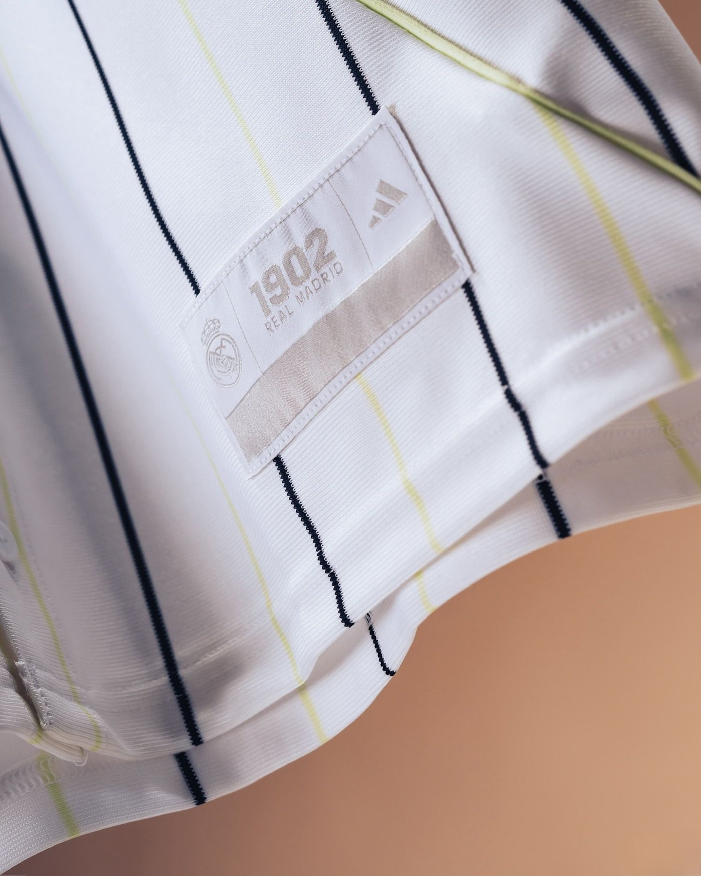 real madrid travel kit – imported quality real madrid travel kit – imported quality