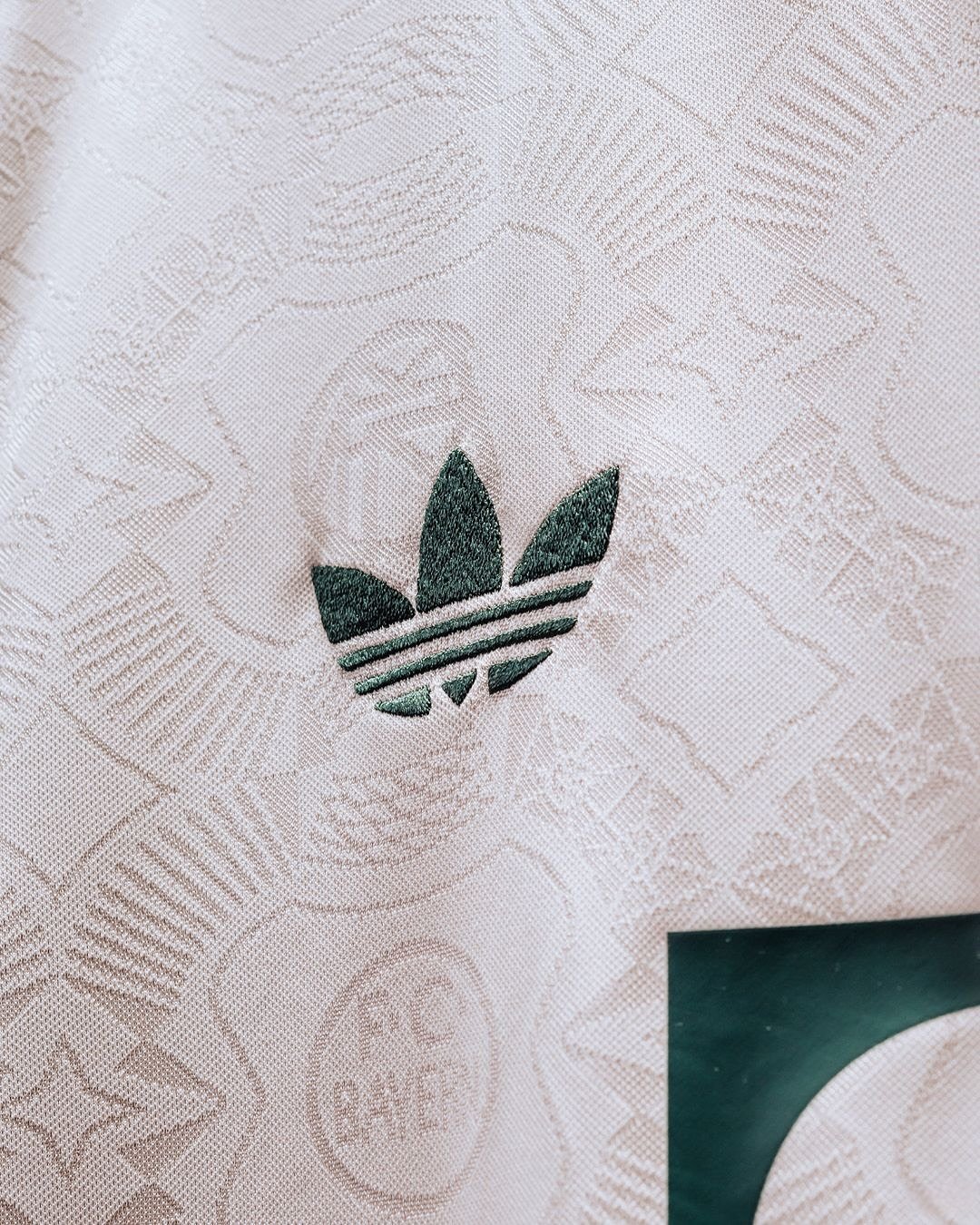 fc bayern munich anniversary oktoberfest kit imported thai grade jersey, player edition fc bayern munich anniversary oktoberfest kit imported thai grade jersey, player edition