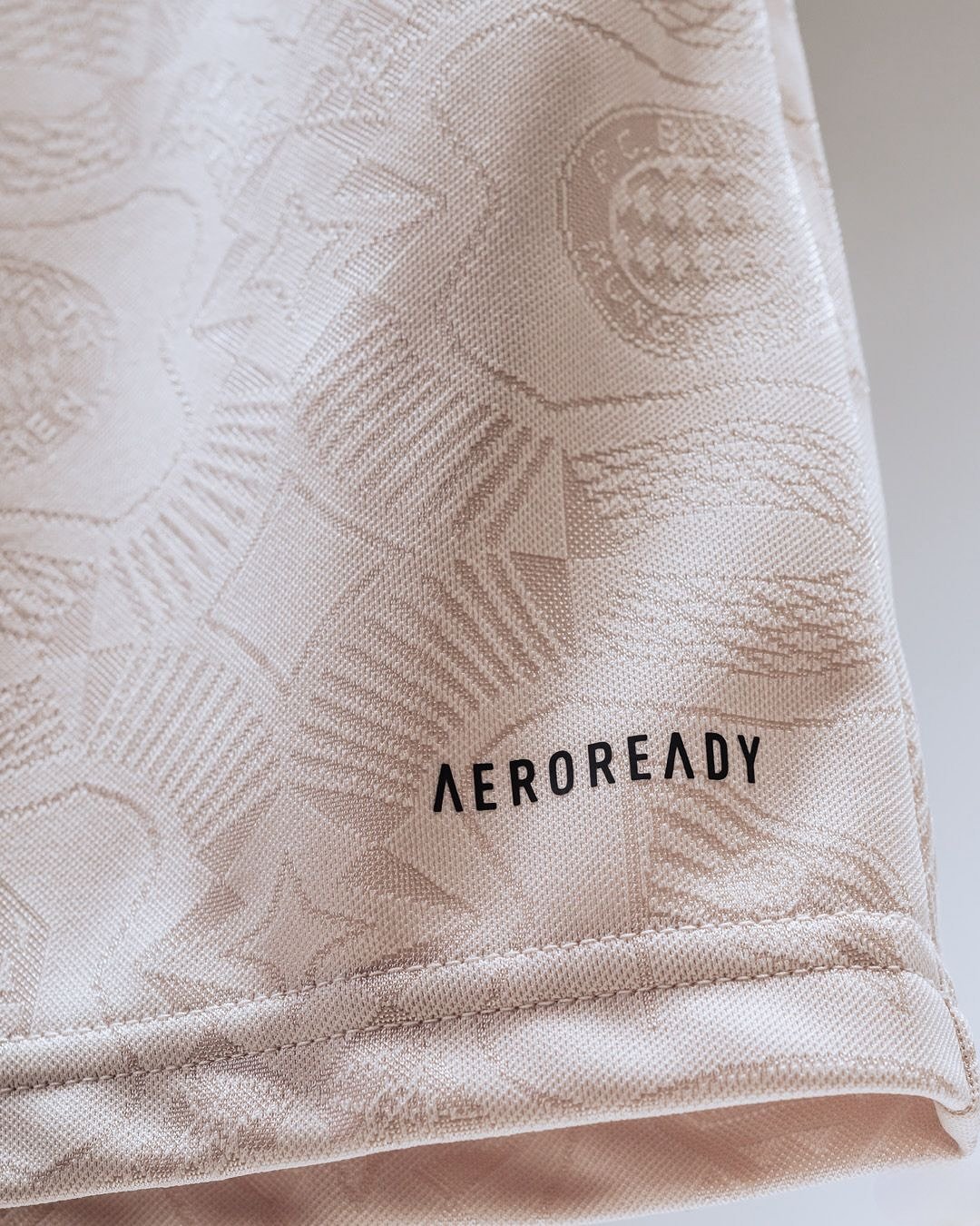 fc bayern munich anniversary oktoberfest kit imported thai grade jersey, player edition fc bayern munich anniversary oktoberfest kit imported thai grade jersey, player edition