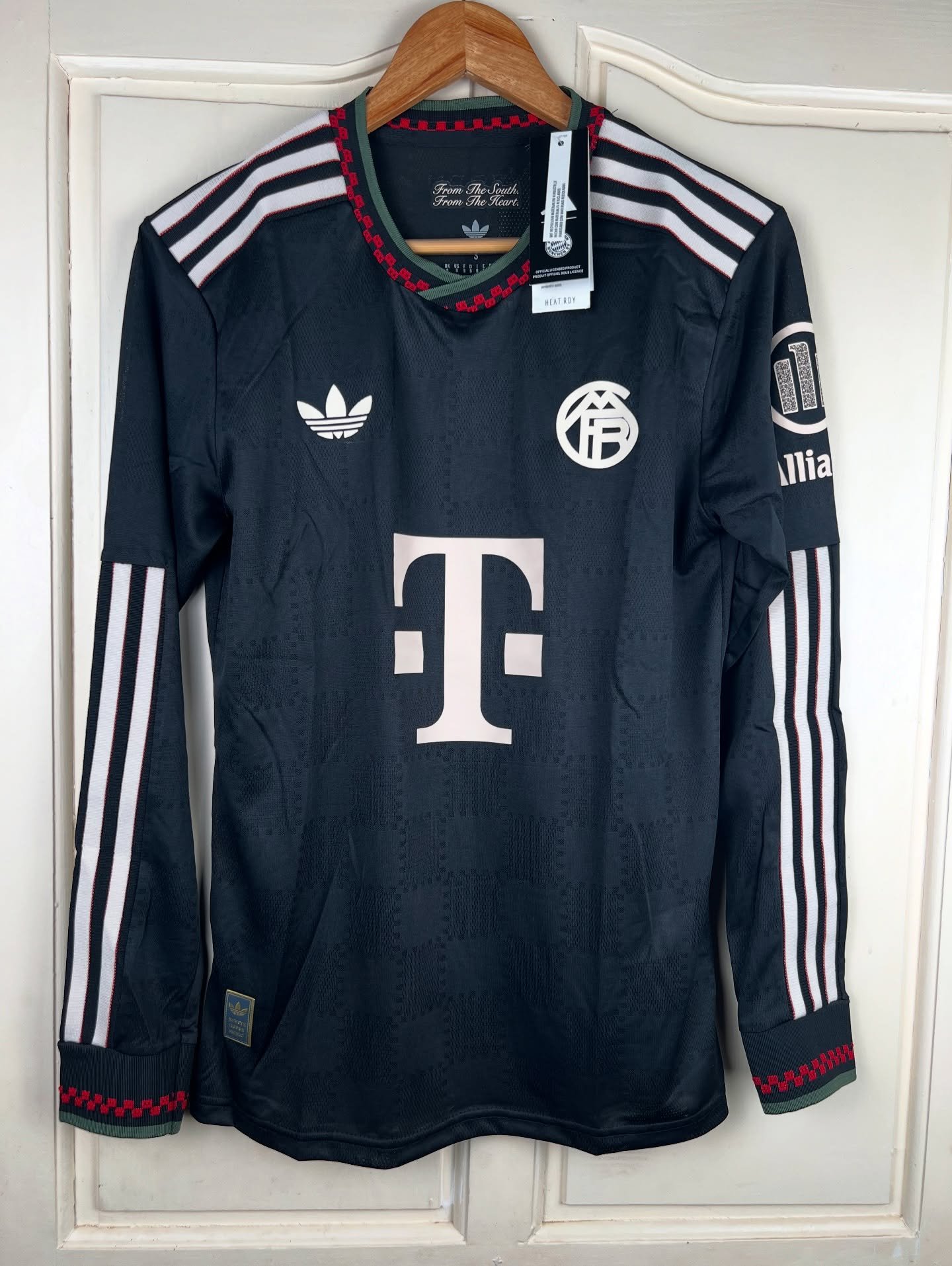bayern munich 2025 26 third kit full sleeve imported thai grade jersey, player edition bayern munich 2025 26 third kit full sleeve imported thai grade jersey, player edition