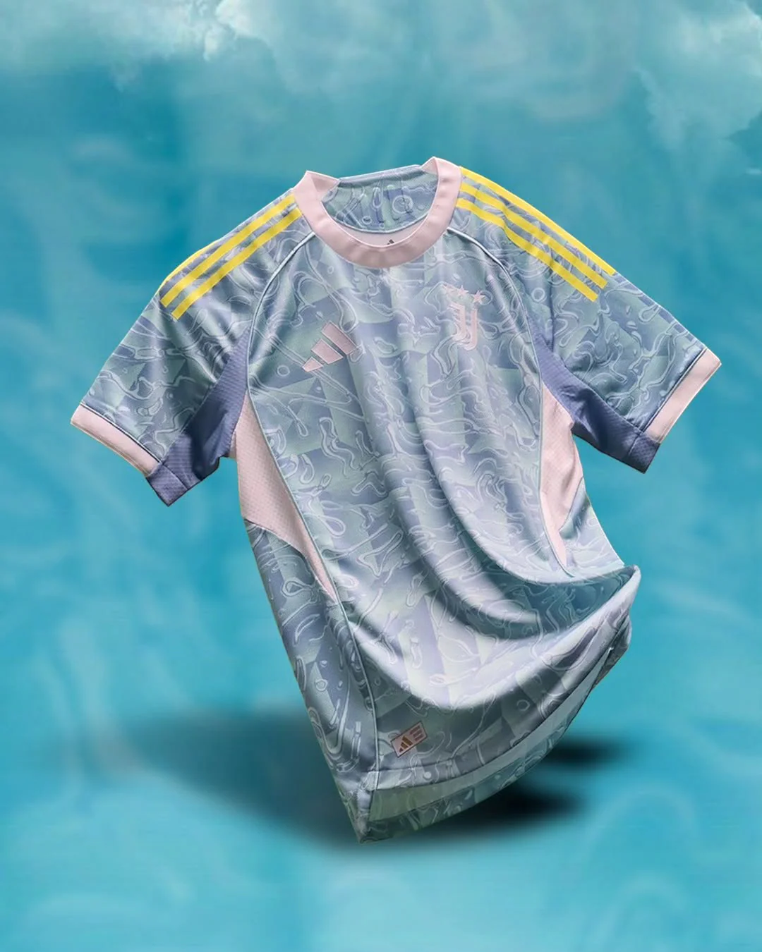 juventus 2025/26 away imported thai grade jersey, player edition juventus 2025/26 away imported thai grade jersey, player edition