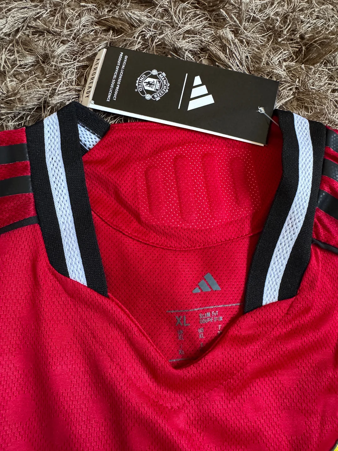 manchester united 2025/26 home imported thai grade jersey, player edition manchester united 2025/26 home imported thai grade jersey, player edition