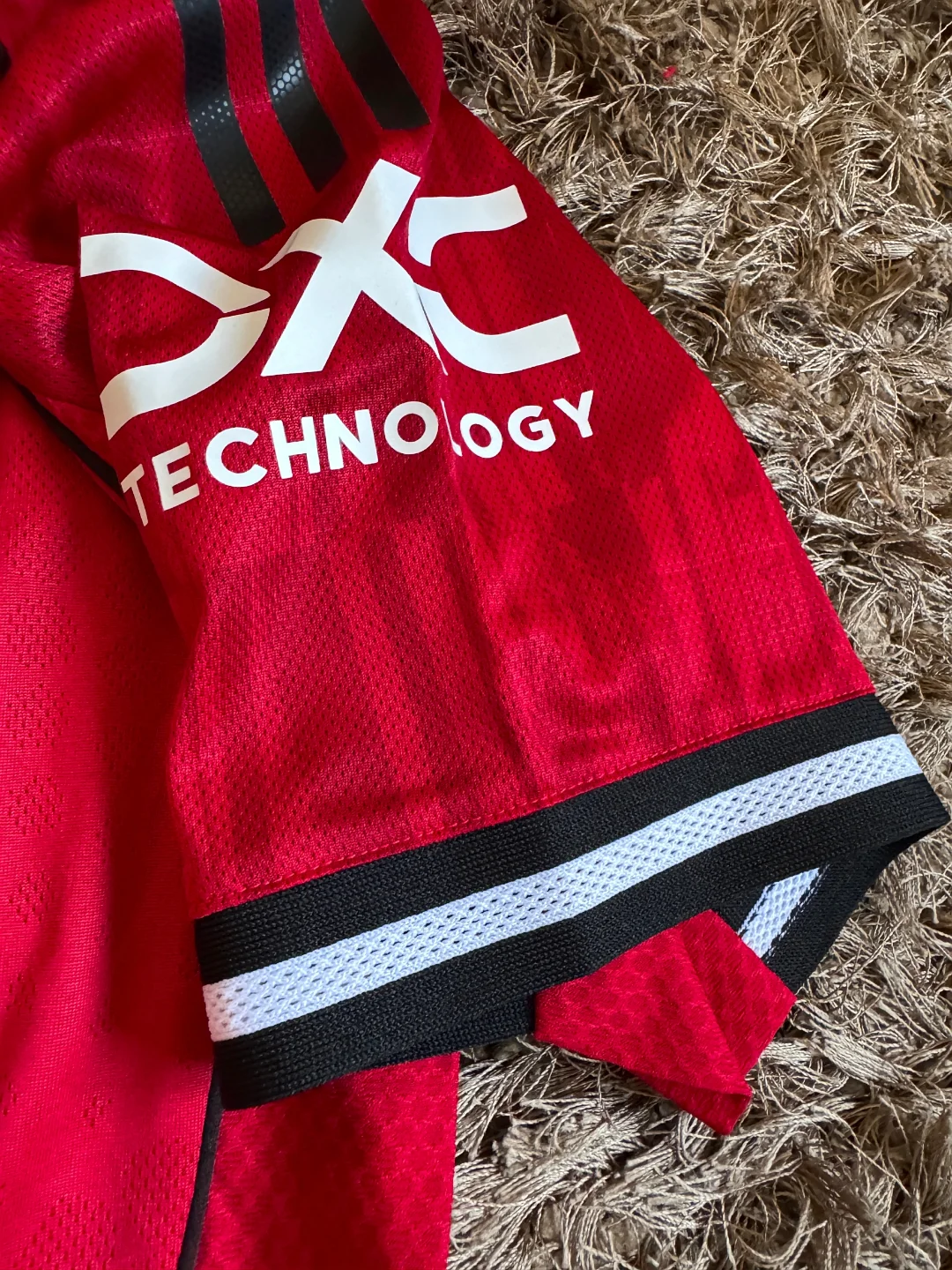 manchester united 2025/26 home imported thai grade jersey, player edition manchester united 2025/26 home imported thai grade jersey, player edition