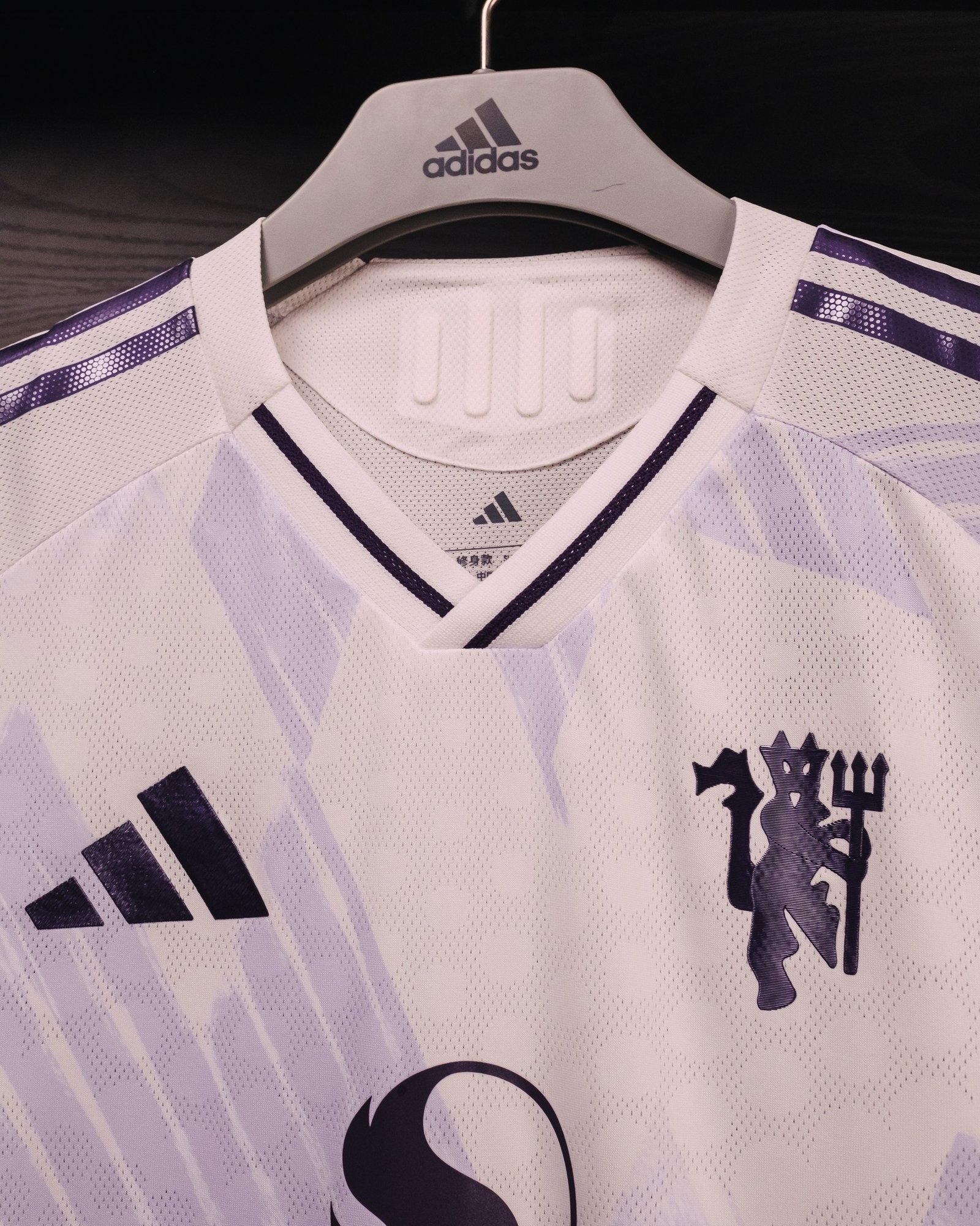 manchester united 2025/26 third imported thai grade jersey, player edition manchester united 2025/26 third imported thai grade jersey, player edition