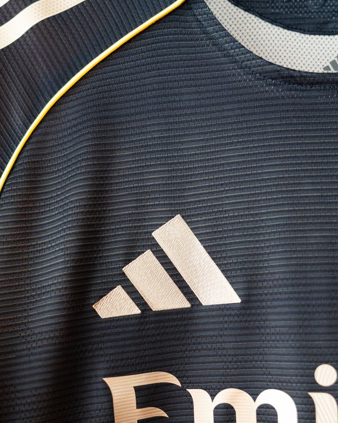 real madrid 2025/26 away imported thai grade jersey, player edition real madrid 2025/26 away imported thai grade jersey, player edition